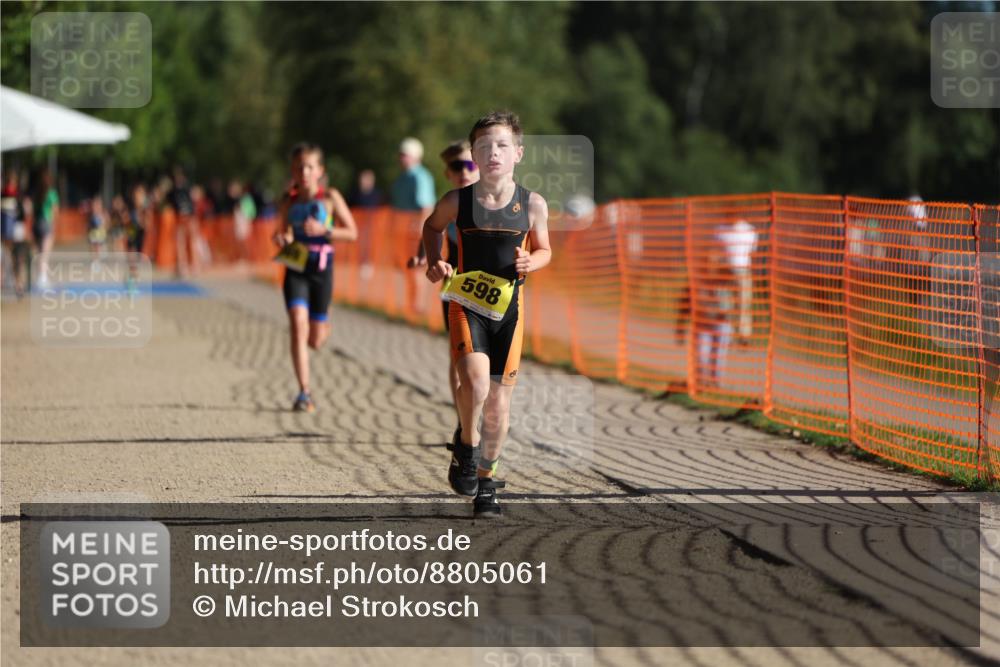 07.09.2025 - 19. Norderstedt Triathlon Michael Strokosch http://msf.ph/oto/8805061 07.09.2025 09:44:50 Laufen 569, 576, 598, 607, 618 meine-sportfotos.de