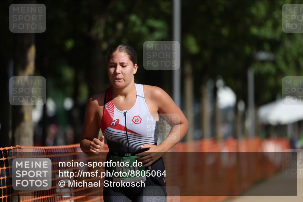07.09.2025 - 19. Norderstedt Triathlon Michael Strokosch http://msf.ph/oto/8805064 07.09.2025 11:07:15 Laufen 660 meine-sportfotos.de