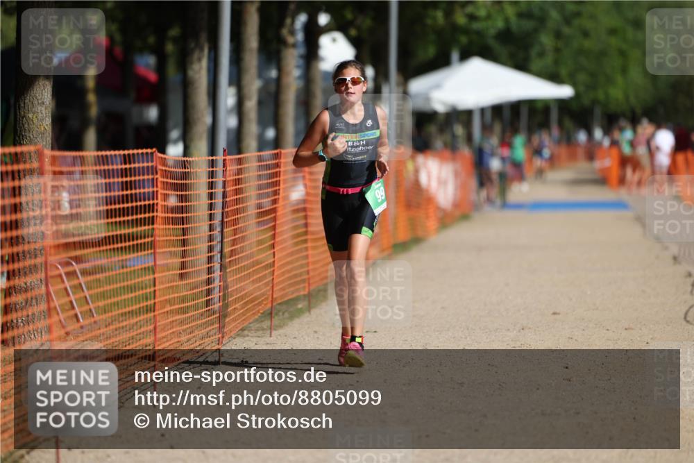 07.09.2025 - 19. Norderstedt Triathlon Michael Strokosch http://msf.ph/oto/8805099 07.09.2025 11:07:56 Laufen 99 meine-sportfotos.de