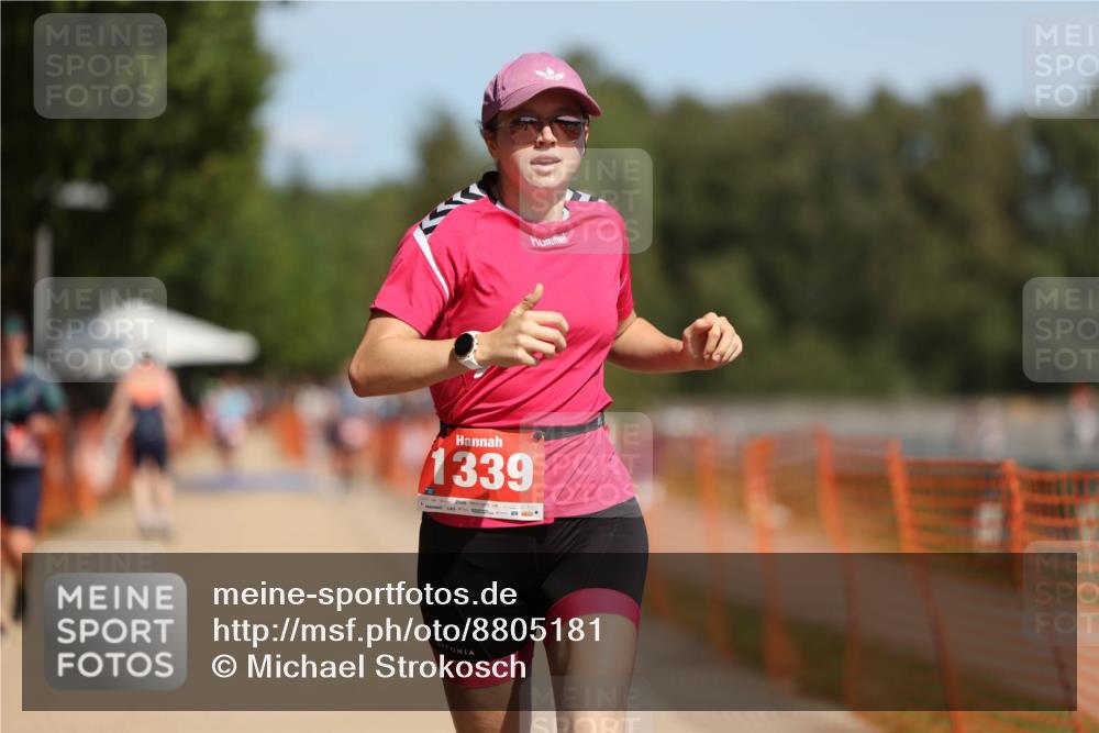 07.09.2025 - 19. Norderstedt Triathlon Michael Strokosch http://msf.ph/oto/8805181 07.09.2025 12:37:21 Laufen 719, 1339, 1367 meine-sportfotos.de