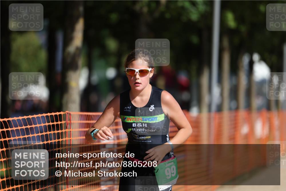 07.09.2025 - 19. Norderstedt Triathlon Michael Strokosch http://msf.ph/oto/8805208 07.09.2025 11:08:00 Laufen 99 meine-sportfotos.de