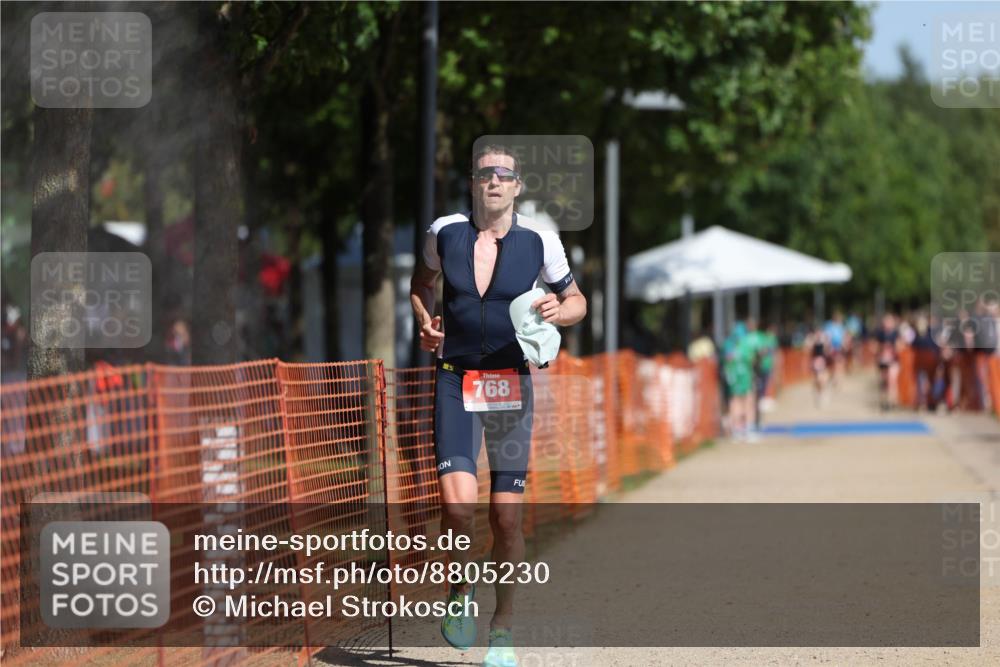 07.09.2025 - 19. Norderstedt Triathlon Michael Strokosch http://msf.ph/oto/8805230 07.09.2025 12:07:30 Laufen 768, 1314, 1368 meine-sportfotos.de