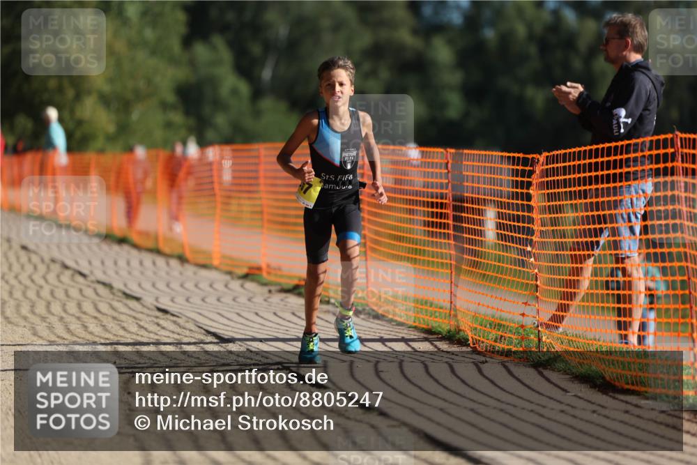 07.09.2025 - 19. Norderstedt Triathlon Michael Strokosch http://msf.ph/oto/8805247 07.09.2025 09:45:06 Laufen 567 meine-sportfotos.de