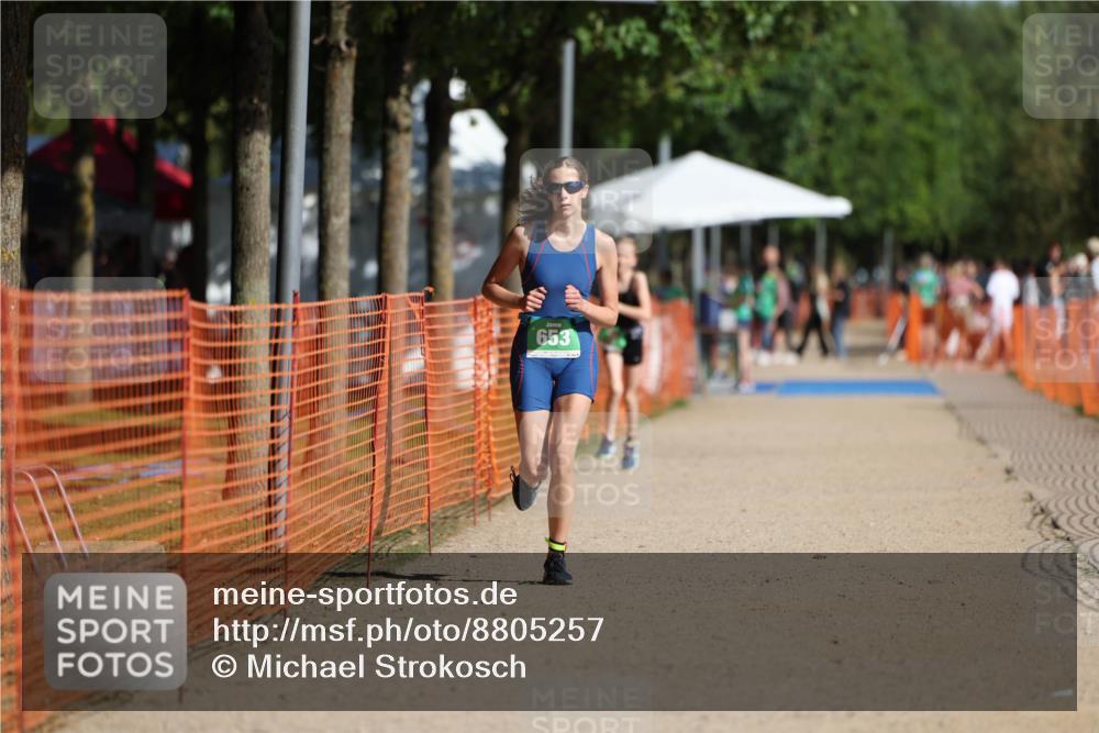 07.09.2025 - 19. Norderstedt Triathlon Michael Strokosch http://msf.ph/oto/8805257 07.09.2025 11:08:27 Laufen 653 meine-sportfotos.de