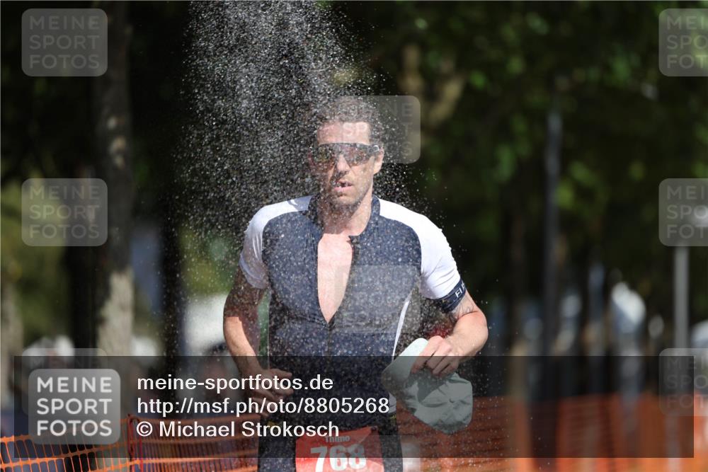 07.09.2025 - 19. Norderstedt Triathlon Michael Strokosch http://msf.ph/oto/8805268 07.09.2025 12:07:33 Laufen 768 meine-sportfotos.de