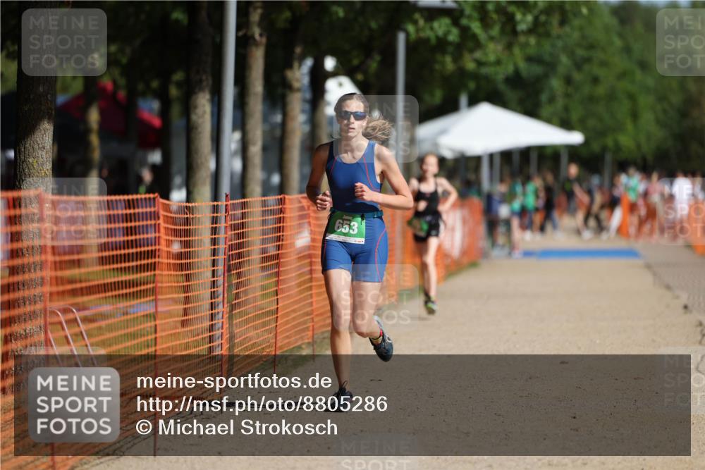 07.09.2025 - 19. Norderstedt Triathlon Michael Strokosch http://msf.ph/oto/8805286 07.09.2025 11:08:28 Laufen 653 meine-sportfotos.de