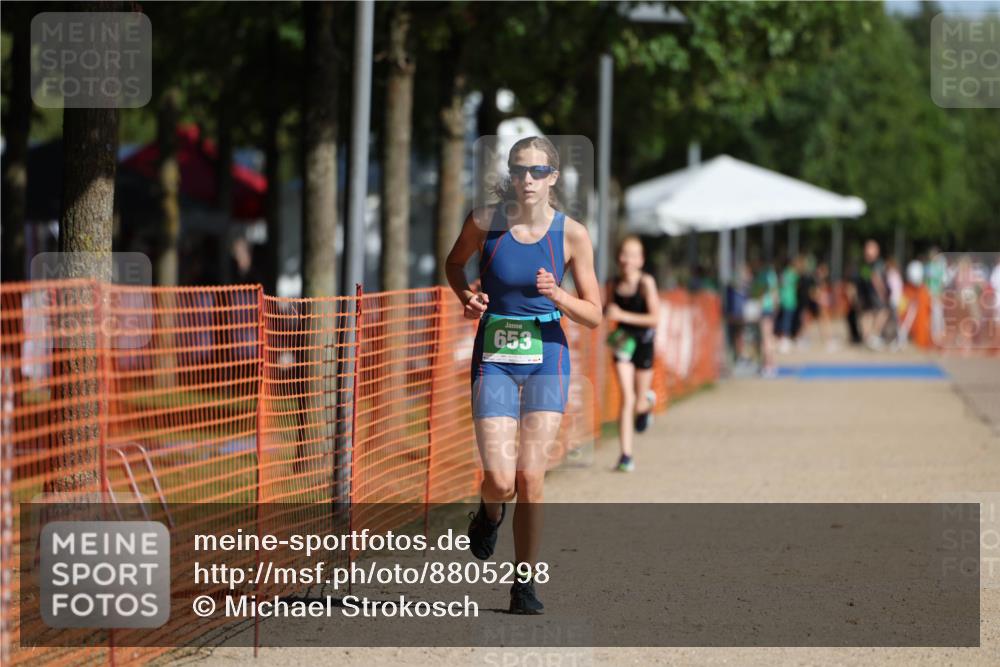 07.09.2025 - 19. Norderstedt Triathlon Michael Strokosch http://msf.ph/oto/8805298 07.09.2025 11:08:28 Laufen 653 meine-sportfotos.de