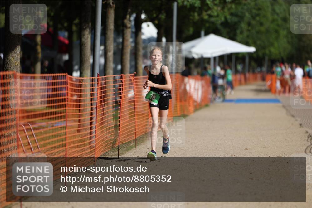 07.09.2025 - 19. Norderstedt Triathlon Michael Strokosch http://msf.ph/oto/8805352 07.09.2025 11:08:32 Laufen 78, 653 meine-sportfotos.de