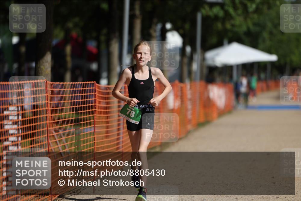 07.09.2025 - 19. Norderstedt Triathlon Michael Strokosch http://msf.ph/oto/8805430 07.09.2025 11:08:34 Laufen 78, 653 meine-sportfotos.de