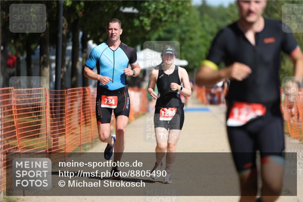 07.09.2025 - 19. Norderstedt Triathlon Michael Strokosch http://msf.ph/oto/8805490 07.09.2025 12:08:02 Laufen 734, 1223, 1288 meine-sportfotos.de