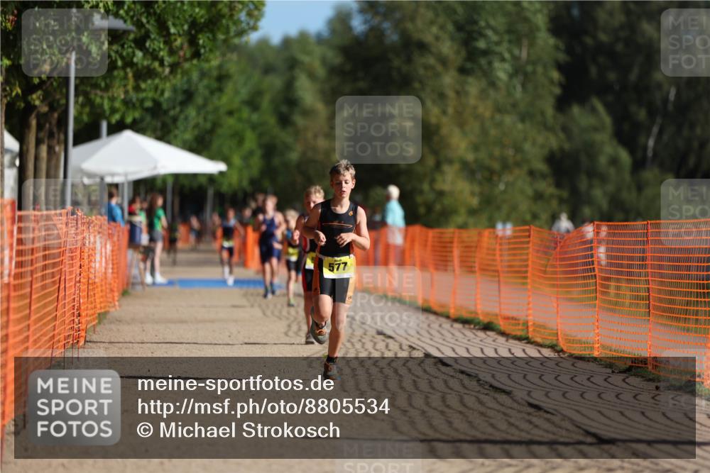 07.09.2025 - 19. Norderstedt Triathlon Michael Strokosch http://msf.ph/oto/8805534 07.09.2025 09:45:40 Laufen 577 meine-sportfotos.de