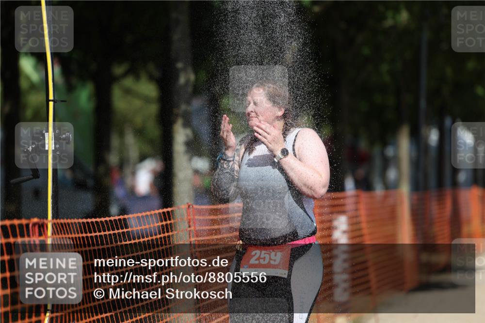 07.09.2025 - 19. Norderstedt Triathlon Michael Strokosch http://msf.ph/oto/8805556 07.09.2025 12:37:49 Laufen 259 meine-sportfotos.de