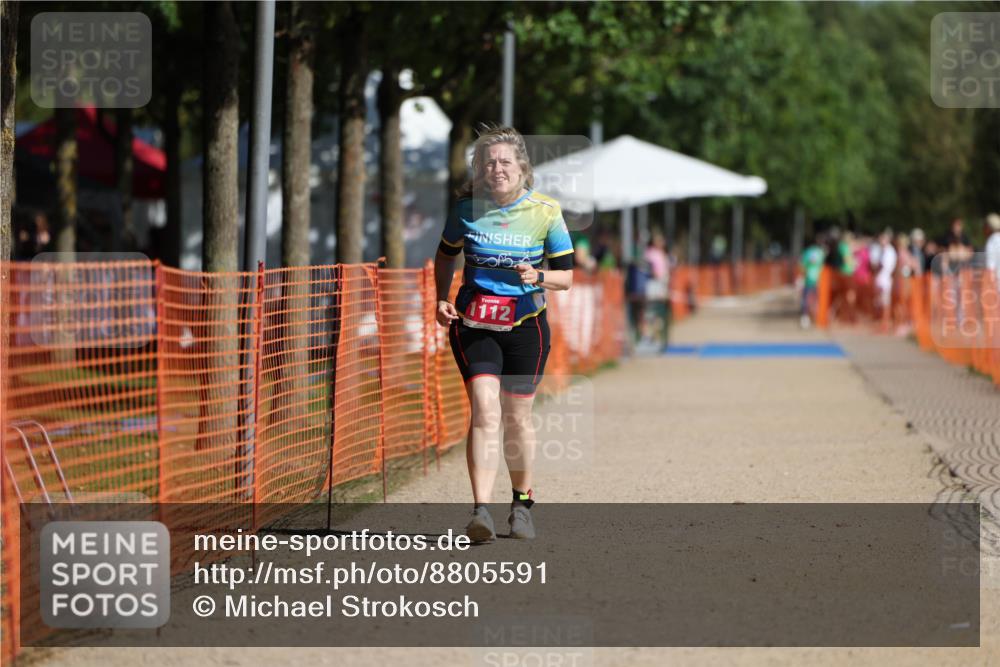 07.09.2025 - 19. Norderstedt Triathlon Michael Strokosch http://msf.ph/oto/8805591 07.09.2025 11:10:29 Laufen 1112 meine-sportfotos.de