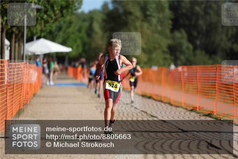 07.09.2025 - 19. Norderstedt Triathlon Michael Strokosch http://msf.ph/oto/8805663 07.09.2025 09:45:46 Laufen 574, 577, 624 meine-sportfotos.de