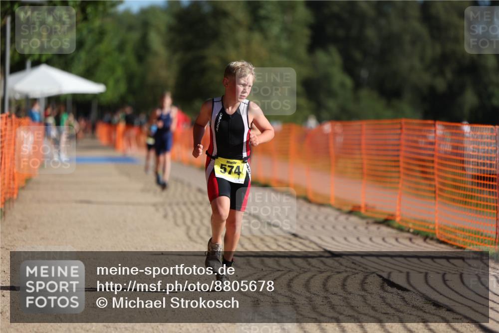 07.09.2025 - 19. Norderstedt Triathlon Michael Strokosch http://msf.ph/oto/8805678 07.09.2025 09:45:47 Laufen 574, 577, 624 meine-sportfotos.de