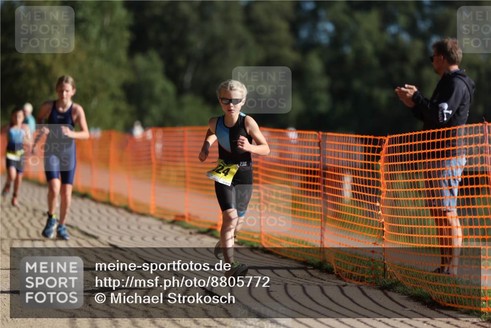 07.09.2025 - 19. Norderstedt Triathlon Michael Strokosch http://msf.ph/oto/8805772 07.09.2025 09:45:51 Laufen 554, 574, 619, 624 meine-sportfotos.de