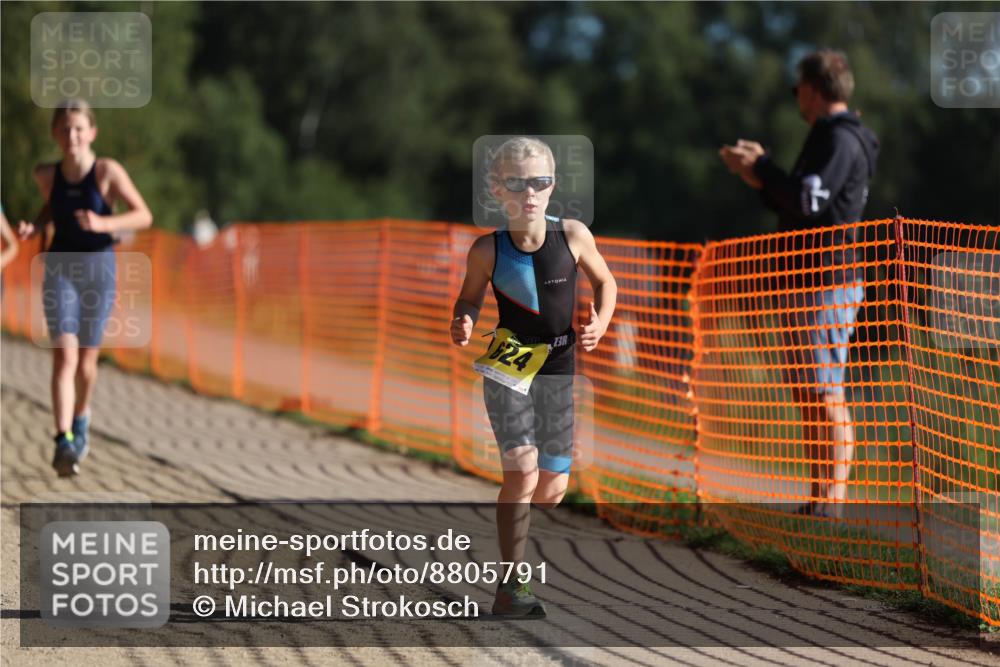 07.09.2025 - 19. Norderstedt Triathlon Michael Strokosch http://msf.ph/oto/8805791 07.09.2025 09:45:52 Laufen 554, 574, 619, 624, 634 meine-sportfotos.de