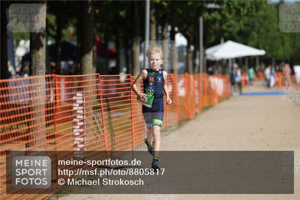 07.09.2025 - 19. Norderstedt Triathlon Michael Strokosch http://msf.ph/oto/8805817 07.09.2025 11:12:38 Laufen 85 meine-sportfotos.de