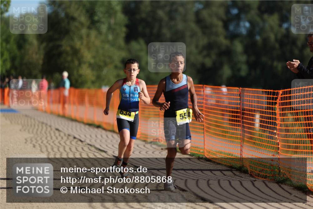 07.09.2025 - 19. Norderstedt Triathlon Michael Strokosch http://msf.ph/oto/8805868 07.09.2025 09:45:57 Laufen 554, 619, 624, 634 meine-sportfotos.de