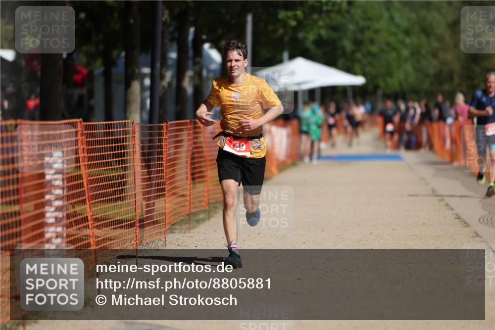 07.09.2025 - 19. Norderstedt Triathlon Michael Strokosch http://msf.ph/oto/8805881 07.09.2025 12:08:28 Laufen 149, 837, 1167 meine-sportfotos.de