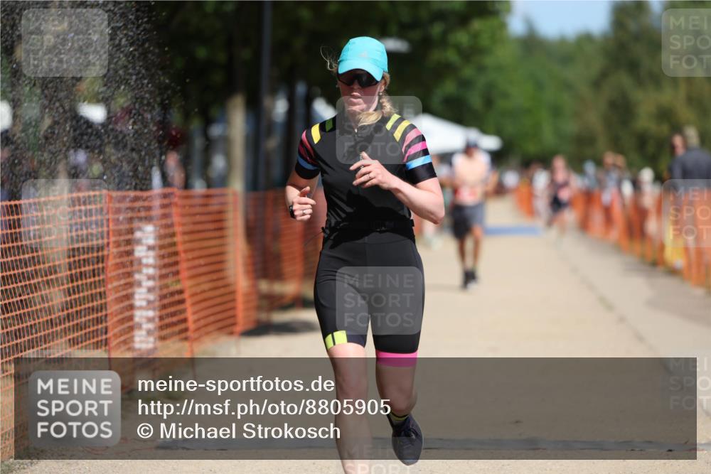 07.09.2025 - 19. Norderstedt Triathlon Michael Strokosch http://msf.ph/oto/8805905 07.09.2025 12:38:20 Laufen 182, 299, 715 meine-sportfotos.de