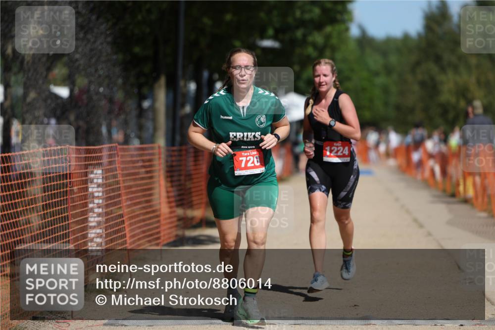 07.09.2025 - 19. Norderstedt Triathlon Michael Strokosch http://msf.ph/oto/8806014 07.09.2025 12:38:33 Laufen 720, 1224 meine-sportfotos.de