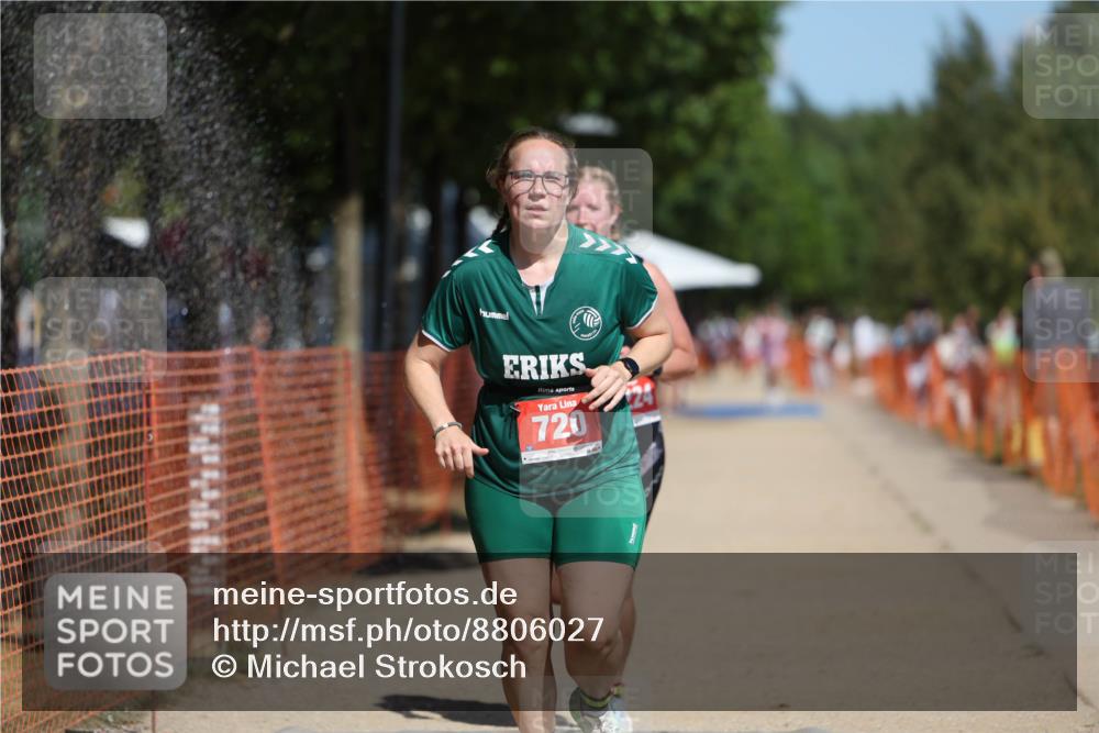 07.09.2025 - 19. Norderstedt Triathlon Michael Strokosch http://msf.ph/oto/8806027 07.09.2025 12:38:33 Laufen 720, 1224 meine-sportfotos.de