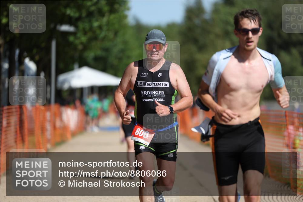 07.09.2025 - 19. Norderstedt Triathlon Michael Strokosch http://msf.ph/oto/8806086 07.09.2025 12:08:53 Laufen 185, 253, 806, 1244 meine-sportfotos.de
