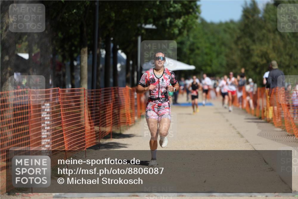 07.09.2025 - 19. Norderstedt Triathlon Michael Strokosch http://msf.ph/oto/8806087 07.09.2025 12:38:50 Laufen 195 meine-sportfotos.de