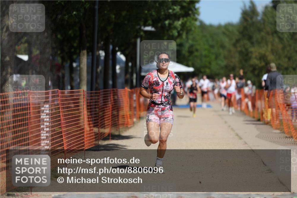 07.09.2025 - 19. Norderstedt Triathlon Michael Strokosch http://msf.ph/oto/8806096 07.09.2025 12:38:50 Laufen 195 meine-sportfotos.de