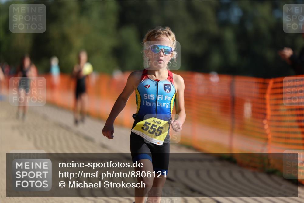 07.09.2025 - 19. Norderstedt Triathlon Michael Strokosch http://msf.ph/oto/8806121 07.09.2025 09:46:18 Laufen 555, 584, 597 meine-sportfotos.de