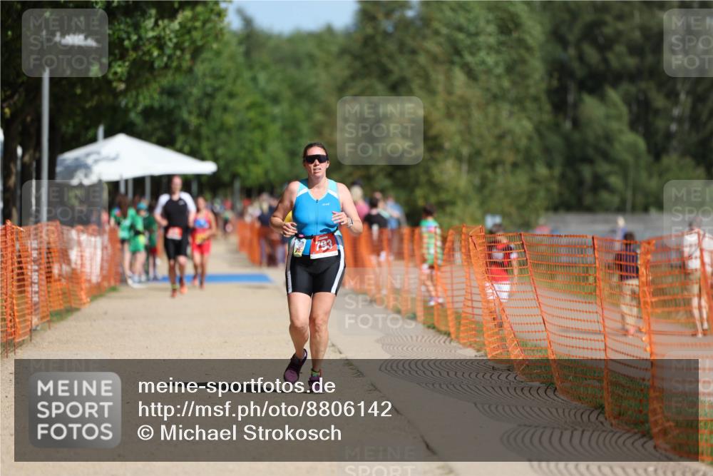 07.09.2025 - 19. Norderstedt Triathlon Michael Strokosch http://msf.ph/oto/8806142 07.09.2025 12:09:00 Laufen 793, 1244 meine-sportfotos.de
