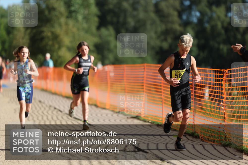 07.09.2025 - 19. Norderstedt Triathlon Michael Strokosch http://msf.ph/oto/8806175 07.09.2025 09:46:23 Laufen 555, 565, 584, 599 meine-sportfotos.de