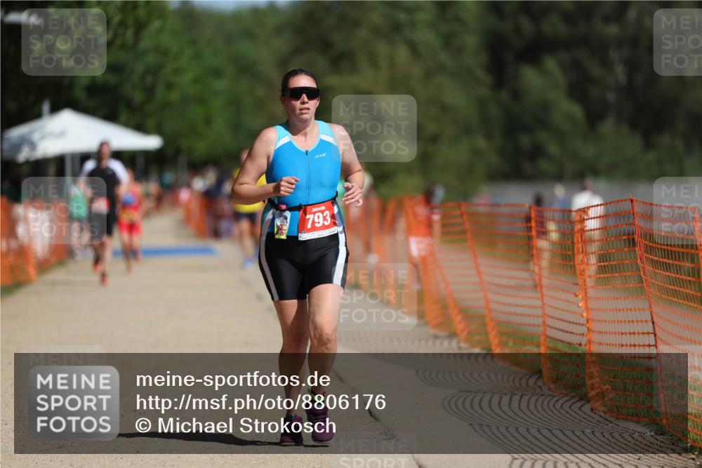 07.09.2025 - 19. Norderstedt Triathlon Michael Strokosch http://msf.ph/oto/8806176 07.09.2025 12:09:03 Laufen 793 meine-sportfotos.de