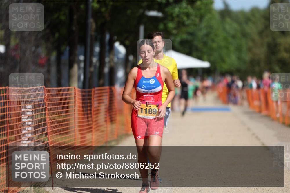 07.09.2025 - 19. Norderstedt Triathlon Michael Strokosch http://msf.ph/oto/8806252 07.09.2025 12:09:18 Laufen 228, 849, 1189 meine-sportfotos.de