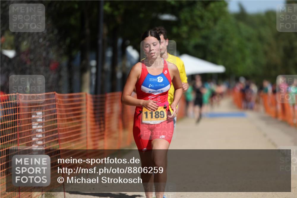 07.09.2025 - 19. Norderstedt Triathlon Michael Strokosch http://msf.ph/oto/8806259 07.09.2025 12:09:19 Laufen 228, 849, 1189 meine-sportfotos.de