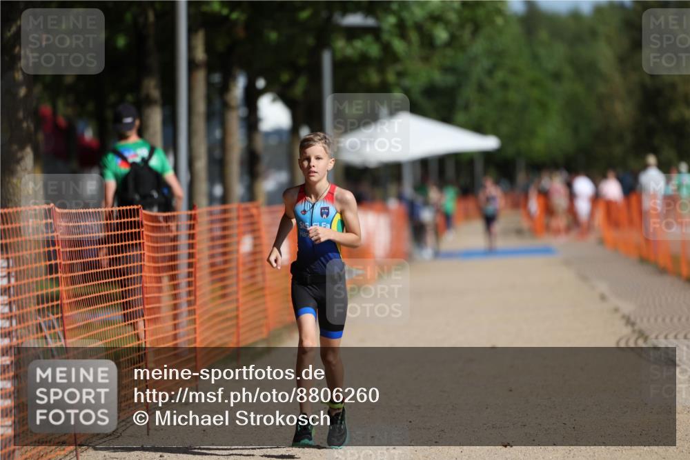 07.09.2025 - 19. Norderstedt Triathlon Michael Strokosch http://msf.ph/oto/8806260 07.09.2025 11:15:05 Laufen 98 meine-sportfotos.de