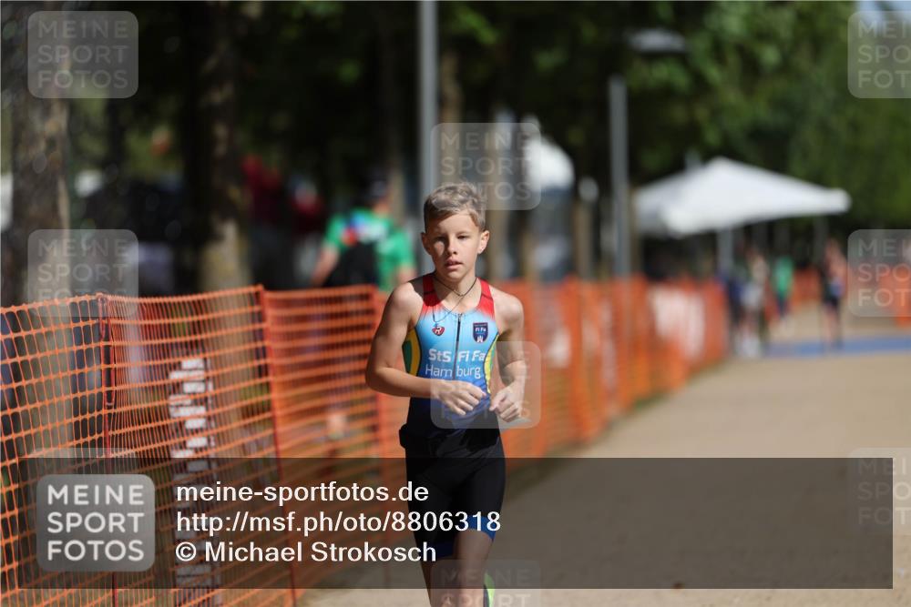 07.09.2025 - 19. Norderstedt Triathlon Michael Strokosch http://msf.ph/oto/8806318 07.09.2025 11:15:07 Laufen 98 meine-sportfotos.de