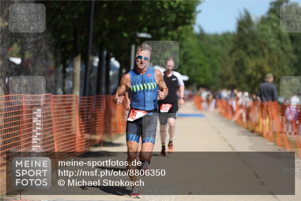 07.09.2025 - 19. Norderstedt Triathlon Michael Strokosch http://msf.ph/oto/8806350 07.09.2025 12:39:12 Laufen 791, 826, 849 meine-sportfotos.de