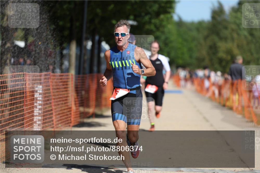 07.09.2025 - 19. Norderstedt Triathlon Michael Strokosch http://msf.ph/oto/8806374 07.09.2025 12:39:12 Laufen 791, 826, 849 meine-sportfotos.de