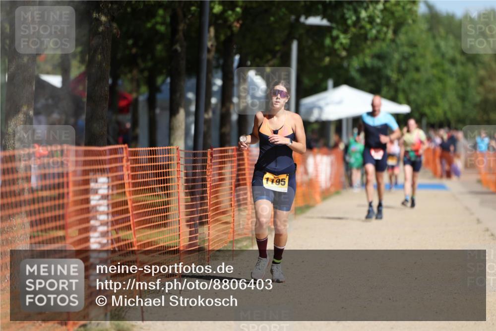 07.09.2025 - 19. Norderstedt Triathlon Michael Strokosch http://msf.ph/oto/8806403 07.09.2025 12:09:44 Laufen 1195, 1383 meine-sportfotos.de