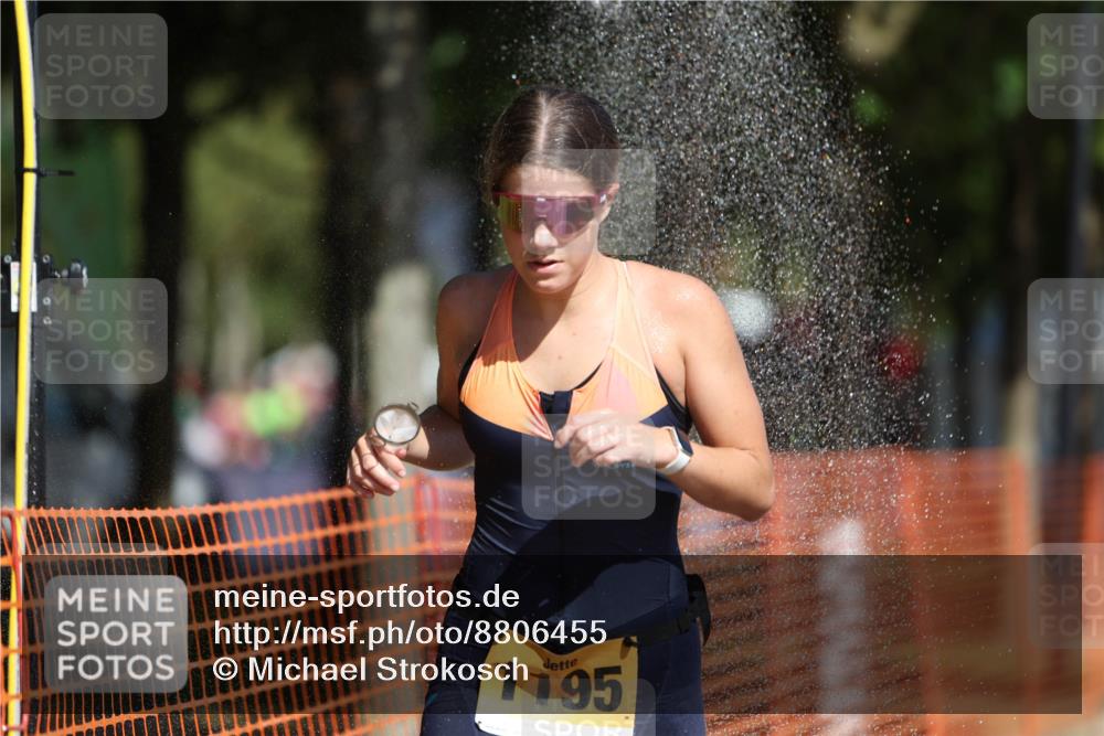 07.09.2025 - 19. Norderstedt Triathlon Michael Strokosch http://msf.ph/oto/8806455 07.09.2025 12:09:48 Laufen 1195, 1319 meine-sportfotos.de