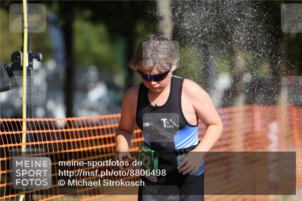 07.09.2025 - 19. Norderstedt Triathlon Michael Strokosch http://msf.ph/oto/8806498 07.09.2025 11:15:35 Laufen 122 meine-sportfotos.de