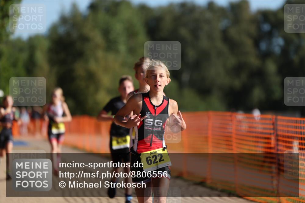 07.09.2025 - 19. Norderstedt Triathlon Michael Strokosch http://msf.ph/oto/8806556 07.09.2025 09:46:59 Laufen 602, 606, 608, 615, 622 meine-sportfotos.de