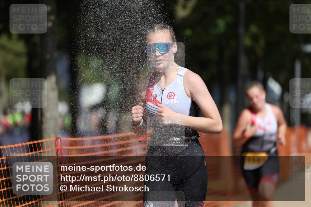 07.09.2025 - 19. Norderstedt Triathlon Michael Strokosch http://msf.ph/oto/8806571 07.09.2025 12:10:01 Laufen 860, 1153, 1197 meine-sportfotos.de