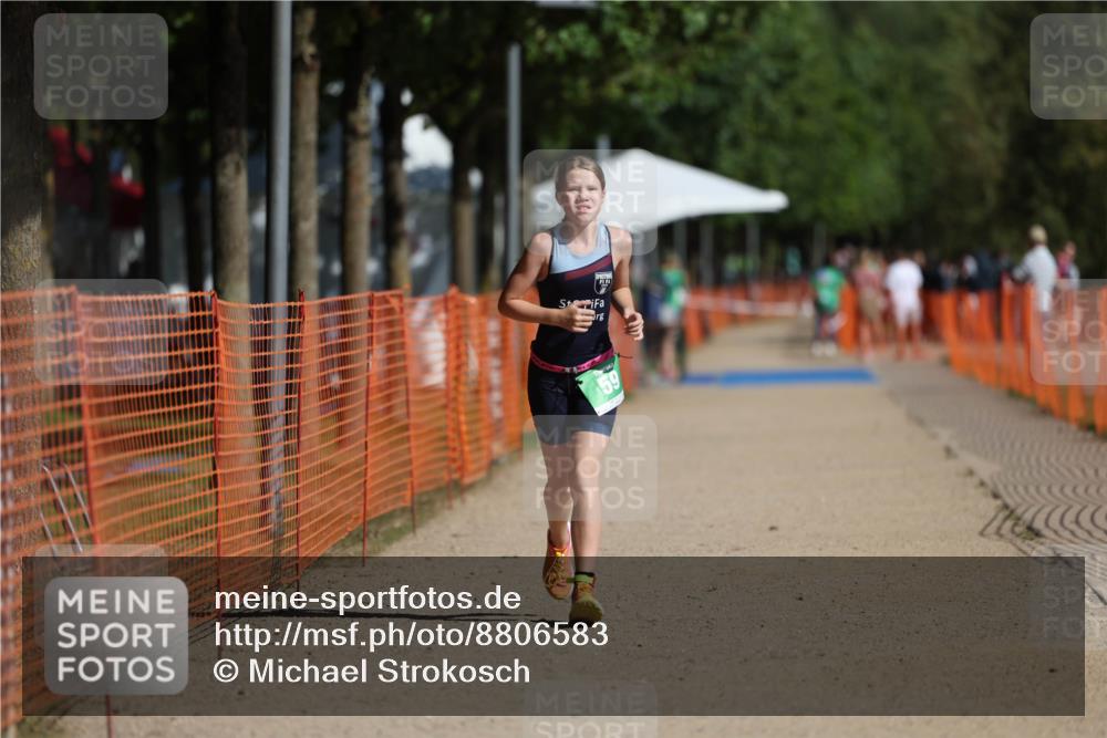 07.09.2025 - 19. Norderstedt Triathlon Michael Strokosch http://msf.ph/oto/8806583 07.09.2025 11:17:29 Laufen 59 meine-sportfotos.de