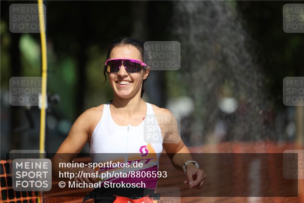 07.09.2025 - 19. Norderstedt Triathlon Michael Strokosch http://msf.ph/oto/8806593 07.09.2025 12:39:54 Laufen 243, 767, 852, 856, 1239, 1255, 1276 meine-sportfotos.de