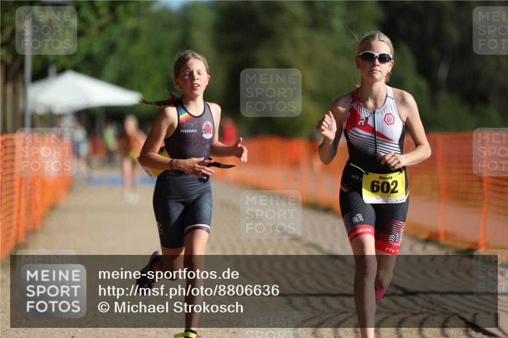 07.09.2025 - 19. Norderstedt Triathlon Michael Strokosch http://msf.ph/oto/8806636 07.09.2025 09:47:04 Laufen 602, 606, 608, 615, 622 meine-sportfotos.de