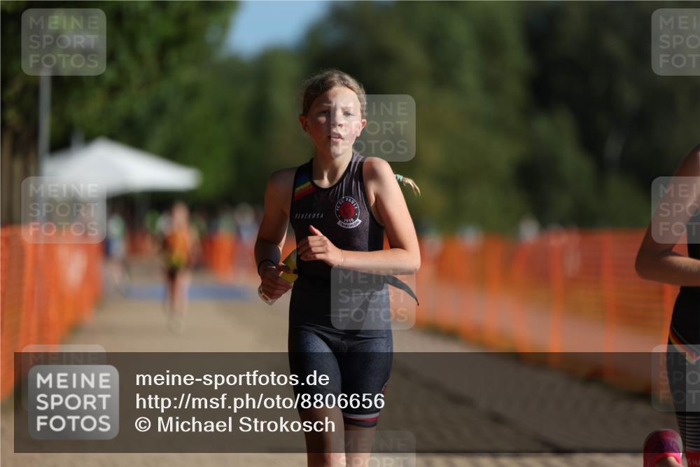 07.09.2025 - 19. Norderstedt Triathlon Michael Strokosch http://msf.ph/oto/8806656 07.09.2025 09:47:05 Laufen 602, 606, 608, 615 meine-sportfotos.de
