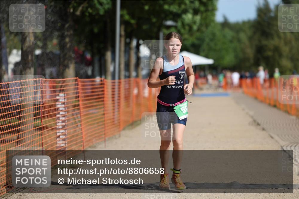 07.09.2025 - 19. Norderstedt Triathlon Michael Strokosch http://msf.ph/oto/8806658 07.09.2025 11:17:33 Laufen 59 meine-sportfotos.de